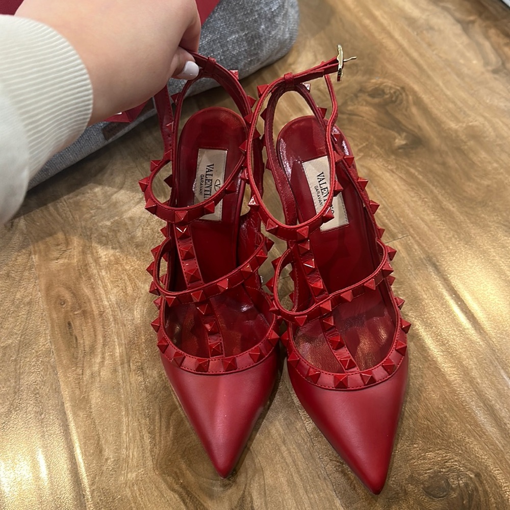 Size 37 Valentino garavani heels